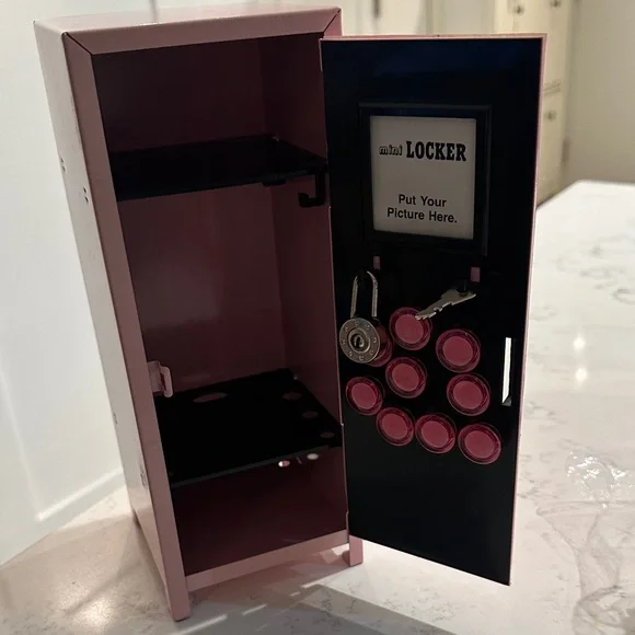 Pink Cloud Pattern Mini Locker - Picture 2 of 7